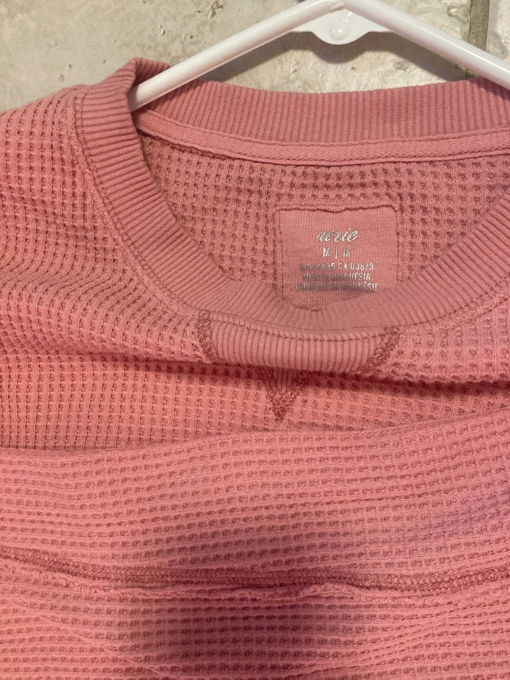 Aerie Pink Waffle Knit Sweatshirt Pullover Size Medium - Picture 4 of 8